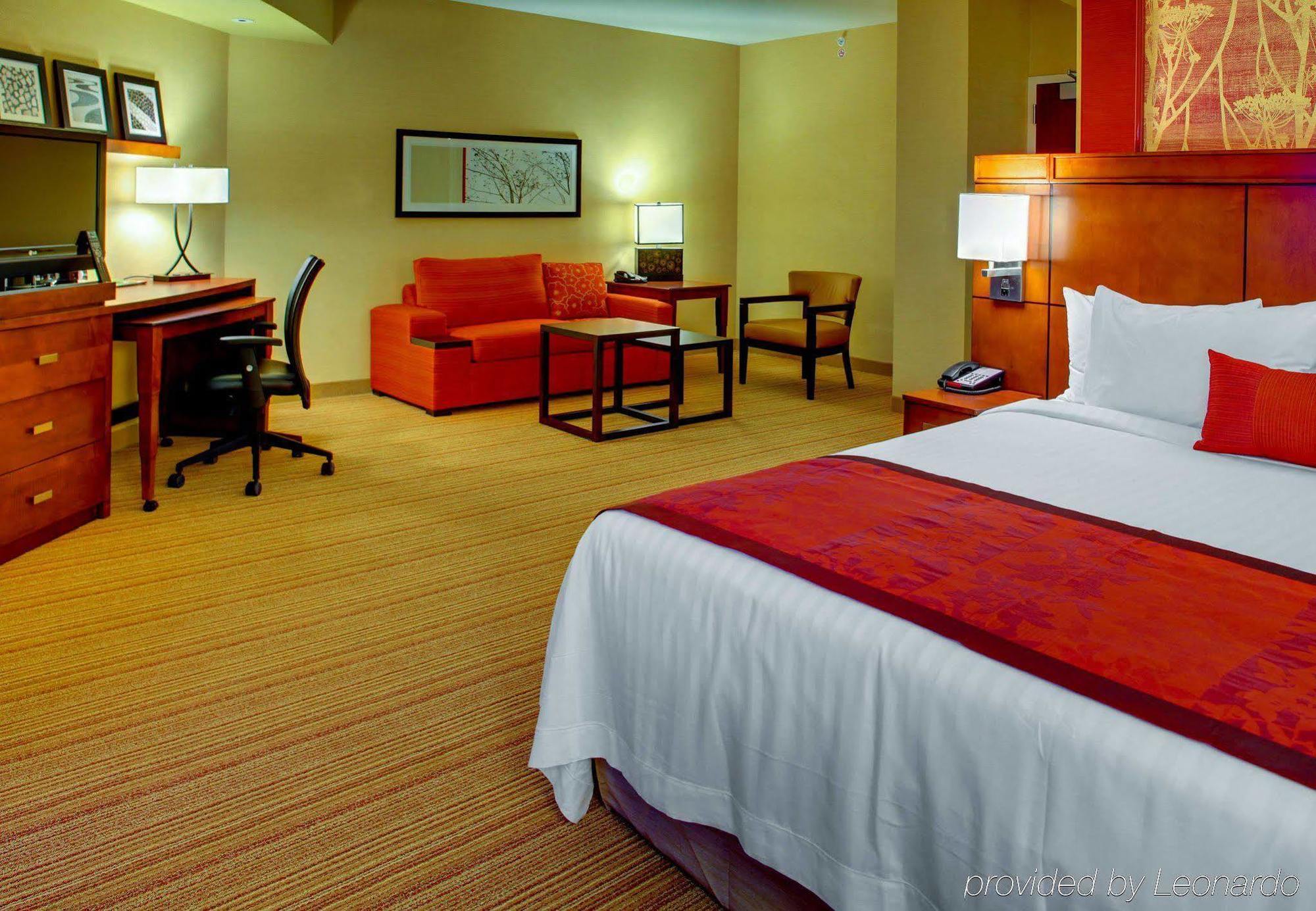 Courtyard By Marriott Dallas At Event Center
