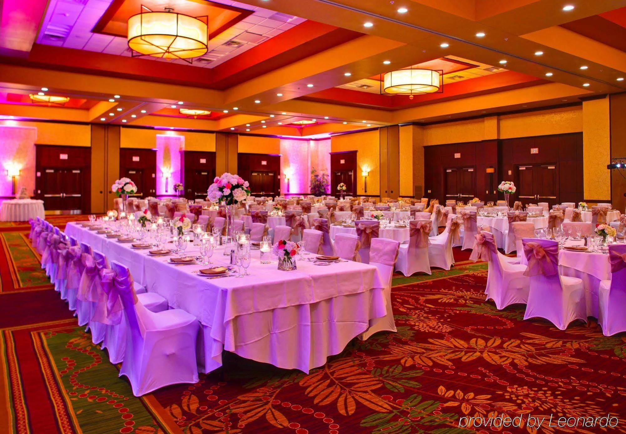 Hotel Courtyard By Marriott Dallas At Event Center 3*